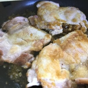 とりもも肉のパリパリ焼き